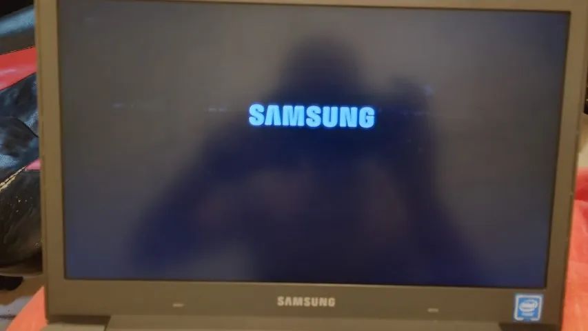 Notebook Samsung Flash F30 modelo NP530XBB - Foto 2