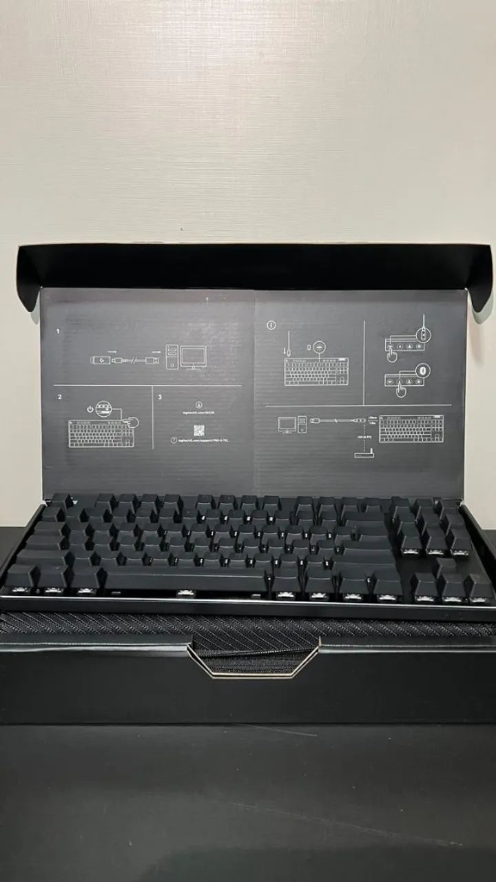Teclado Logitech G Pro X TKL - Foto 4