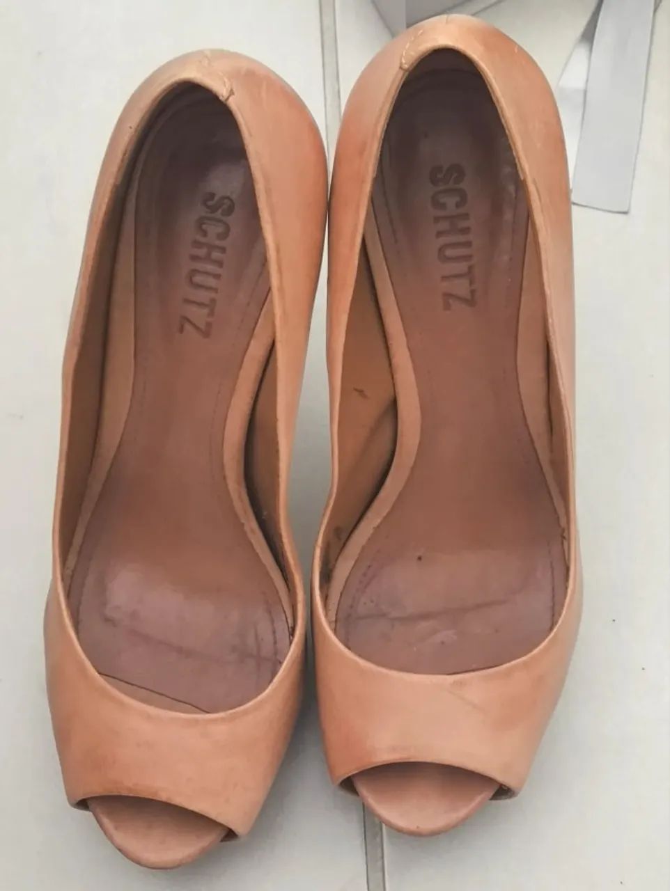 Sapato Schutz -Nobuck- Couro . N.36 - Foto 4