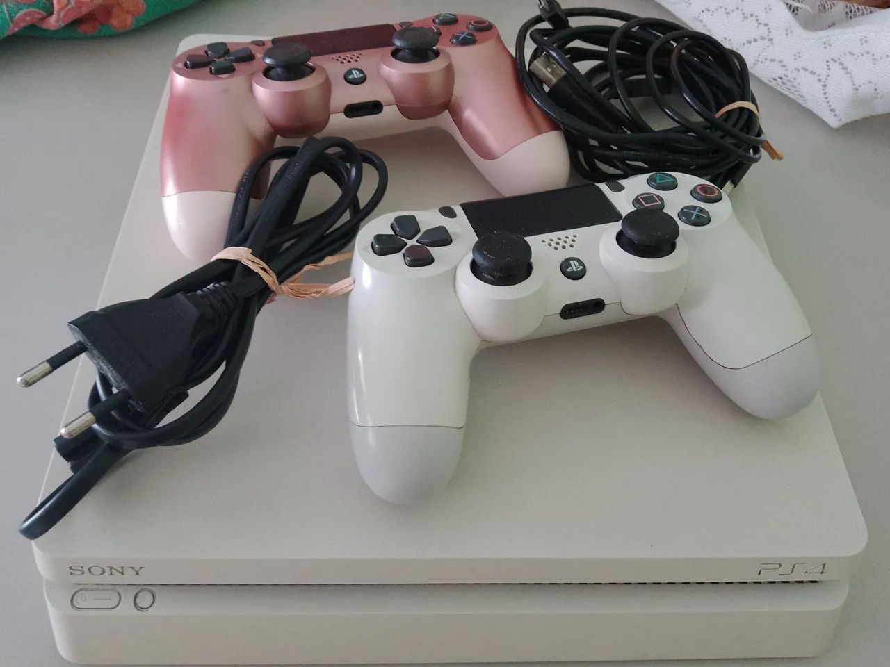 PS4 Slim Branco 1tera - Foto 2