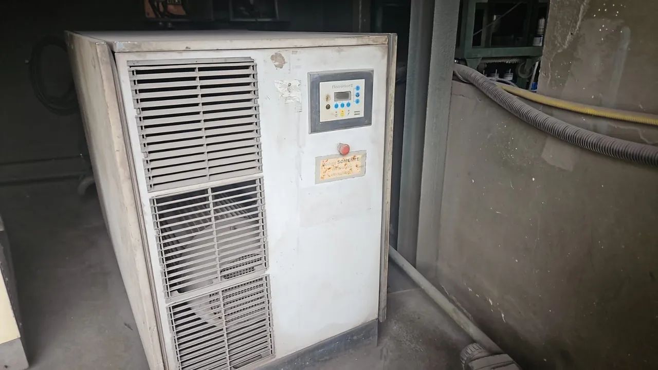 Compressor de ar Atlas Copco- 50cv - Parafuso 