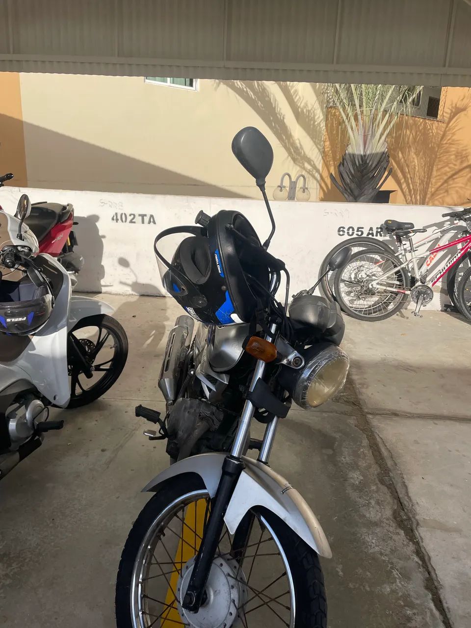 YBR 125 2008 PRATA  - Foto 3