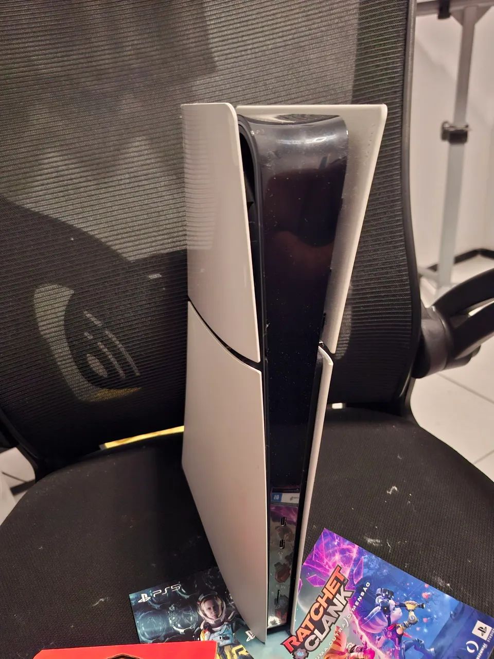 Ps5 all digital + 2 jogos  - Foto 4