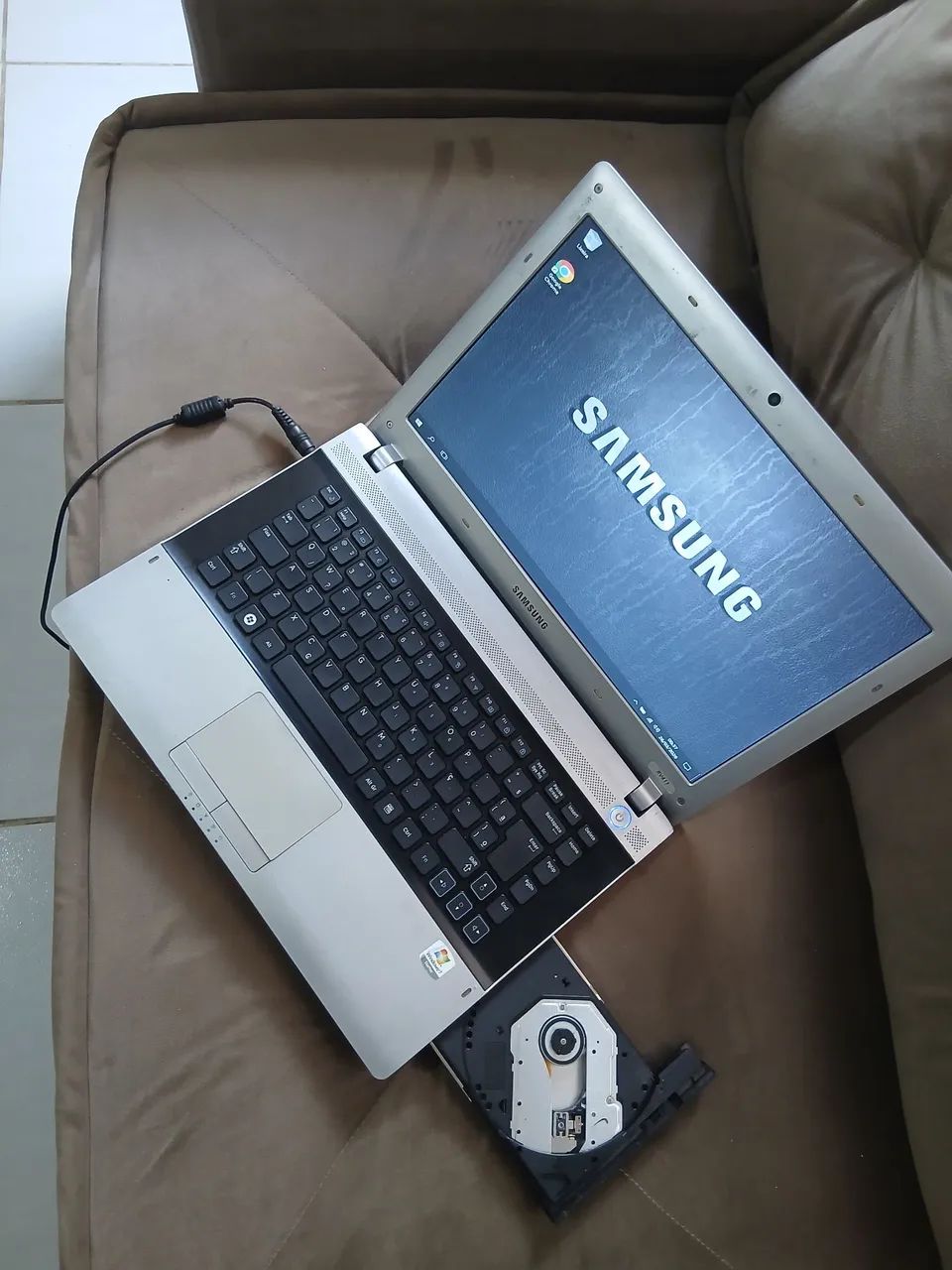 Notebook  - Foto 3