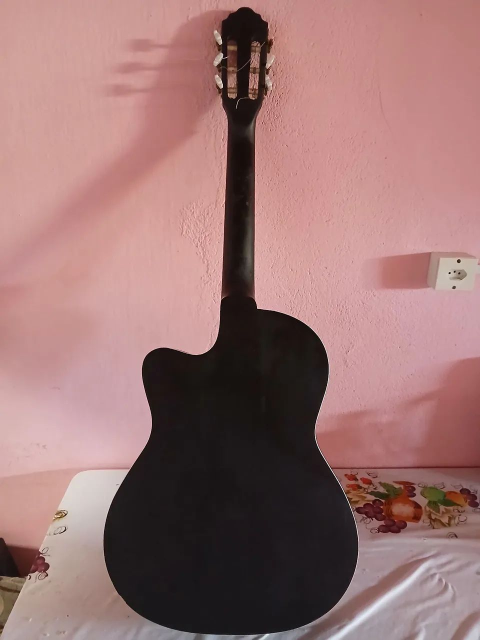 Vendo este violão 