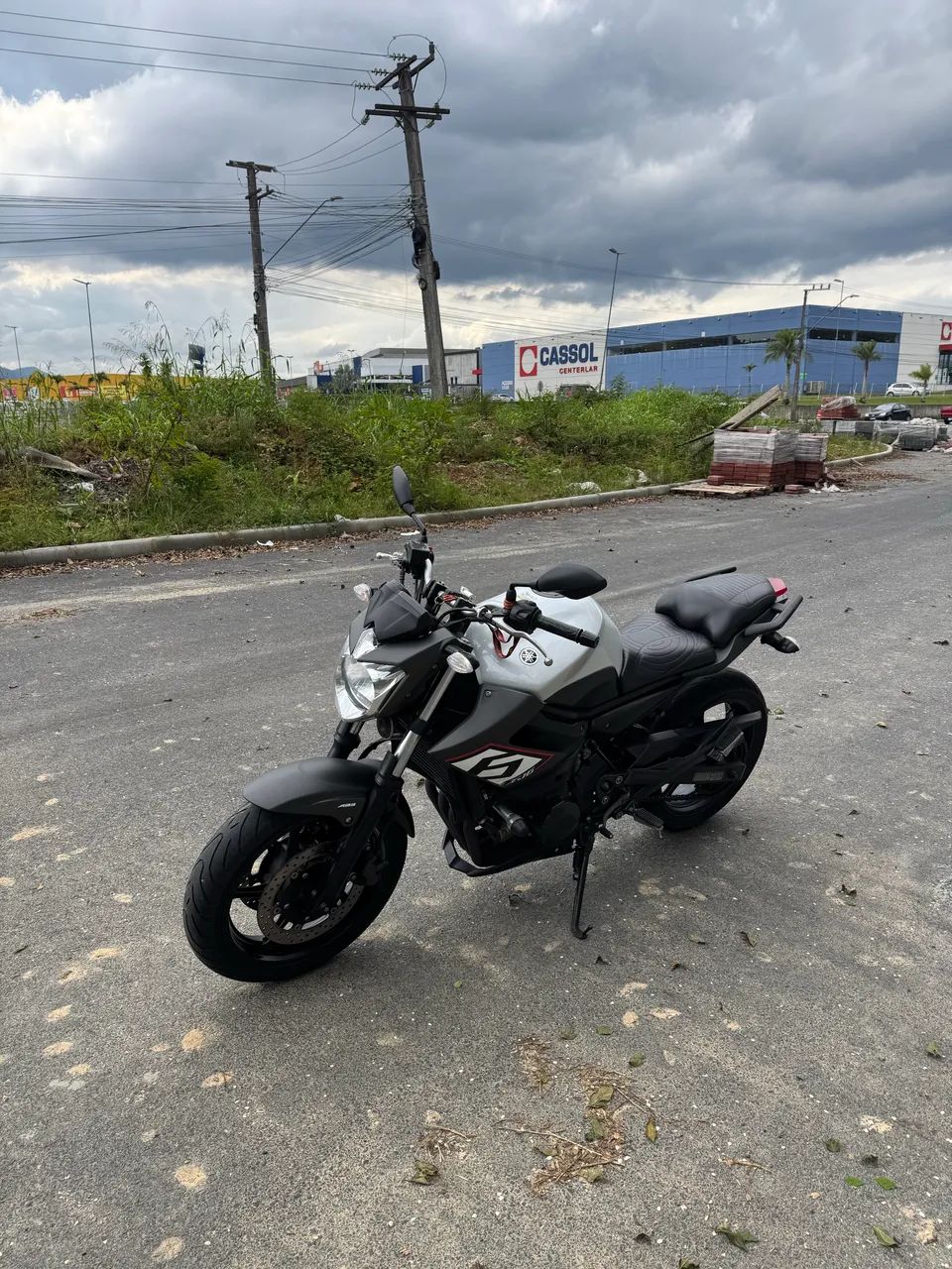 XJ6 N ABS 2016 - Foto 2