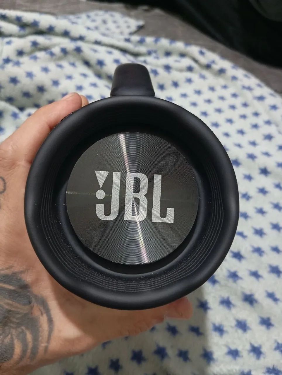 Troco caixa JBL por celular  - Foto 3