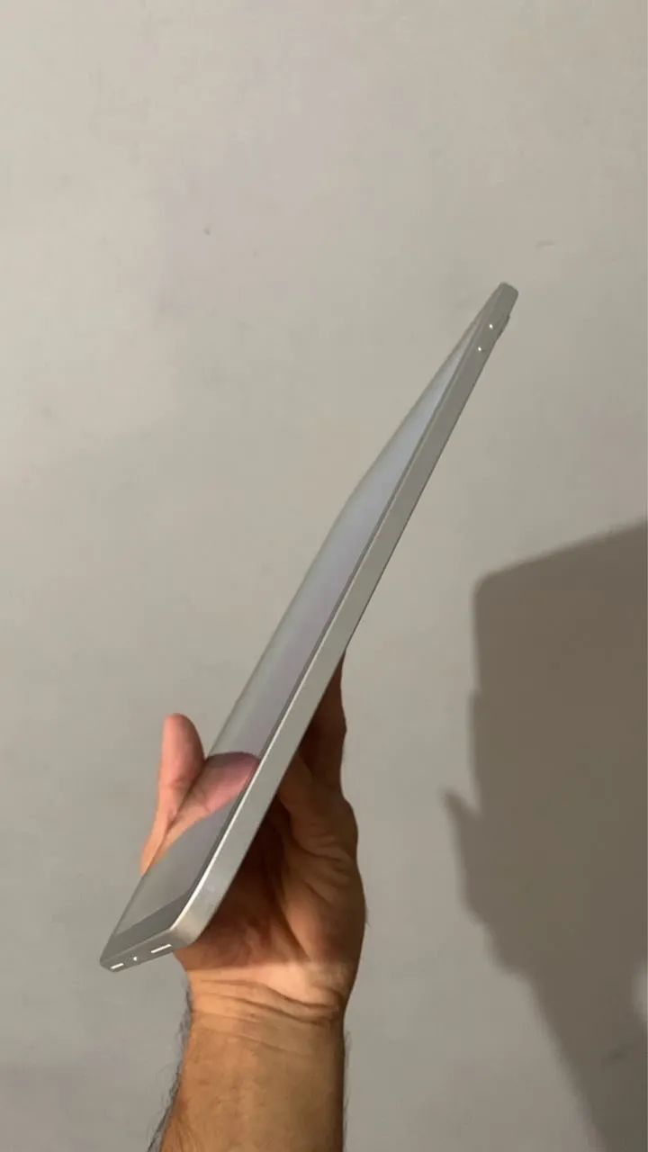 IPAD 10ª Geração Silver com Garantia Apple até Setembro  - Foto 4
