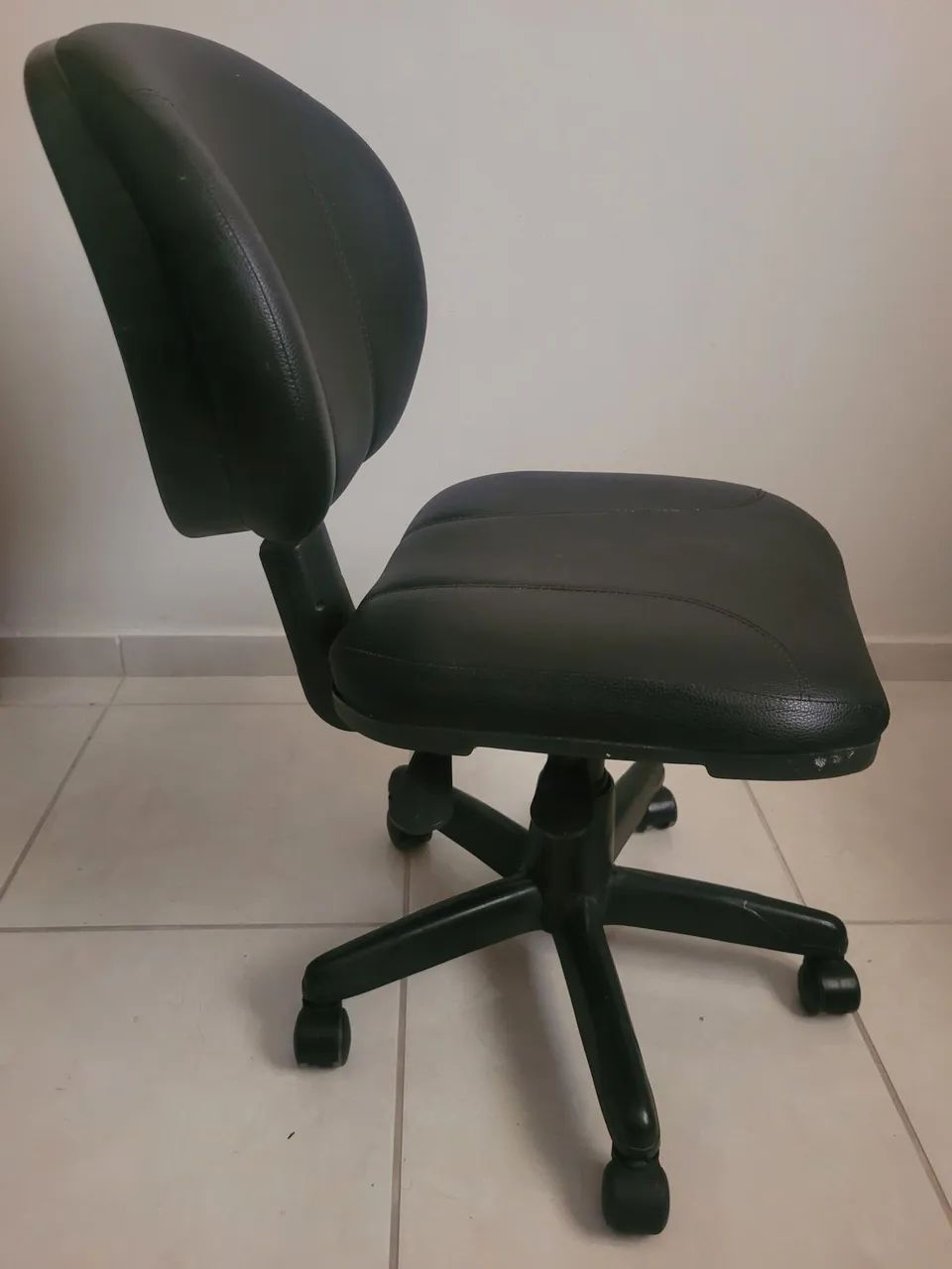Cadeira giratória de escritório - Foto 3