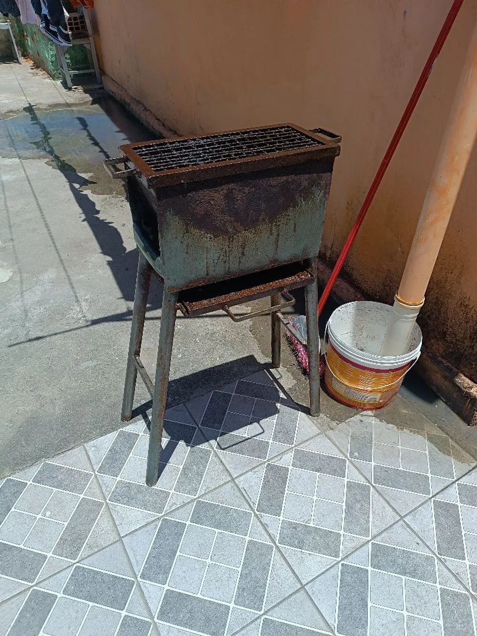 Churrasqueira pequena  - Foto 2