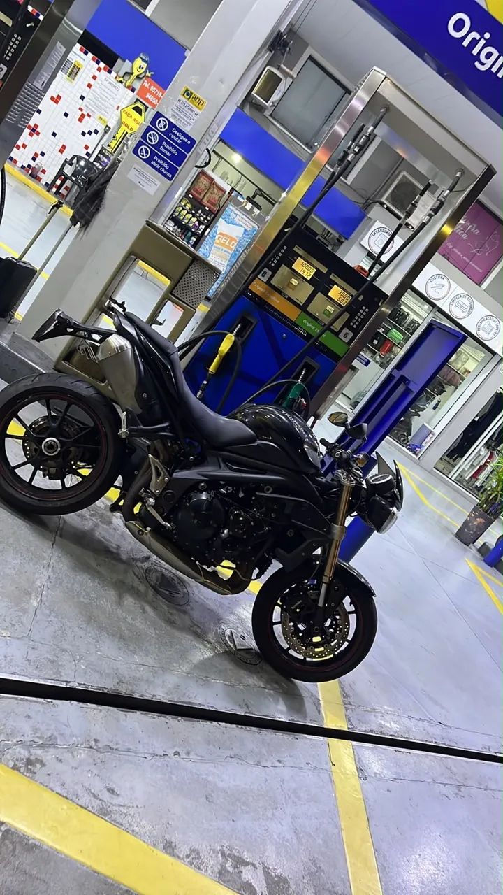 Speed 1050  moto top  - Foto 2