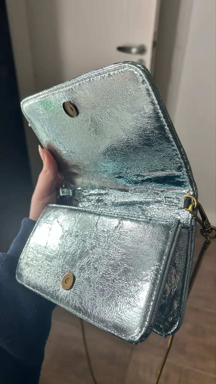 Bolsa Santa Lolla - azul bebê metalizada - Foto 3