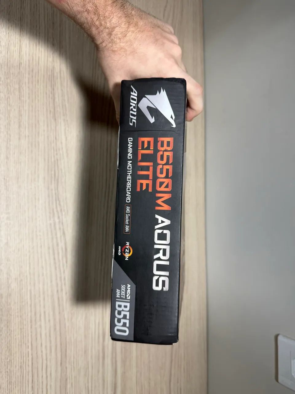 Placa mãe Gamer - B550 AORUS ELITE NOVA! - Foto 3