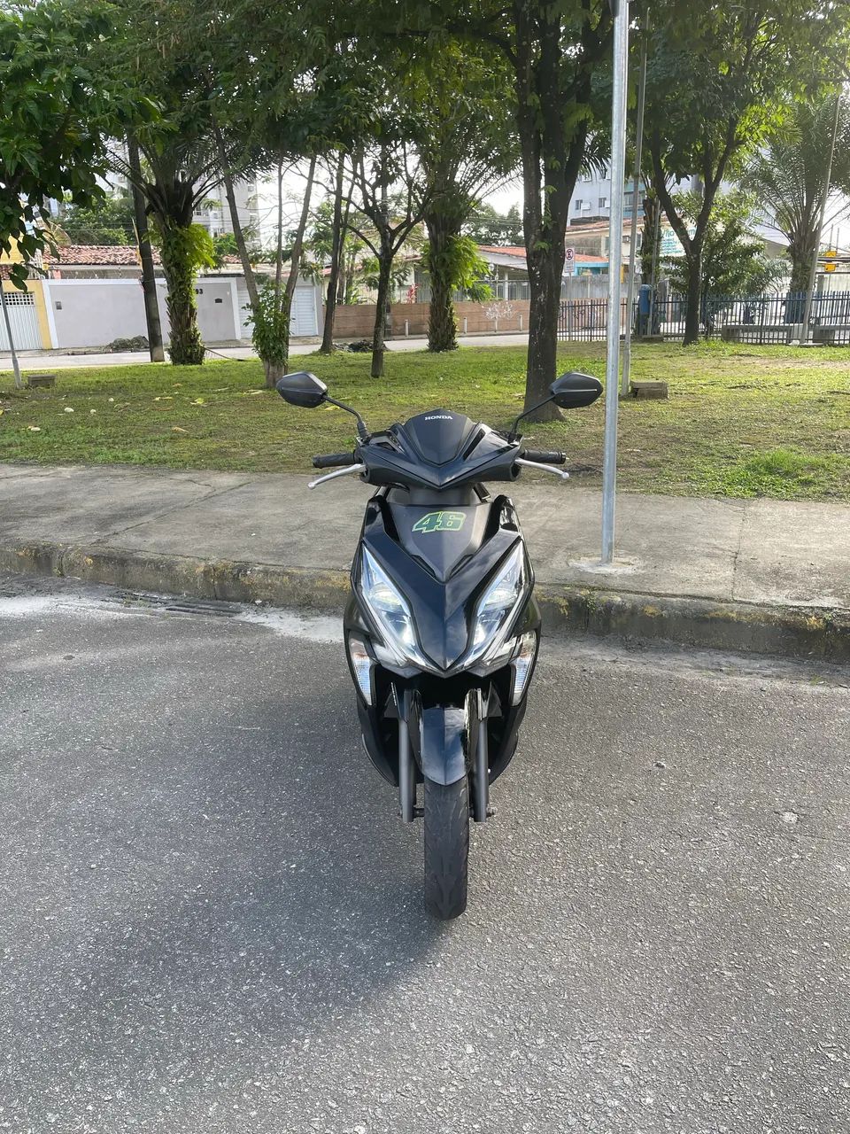 HONDA ELITE 125 BEM CONSERVADA