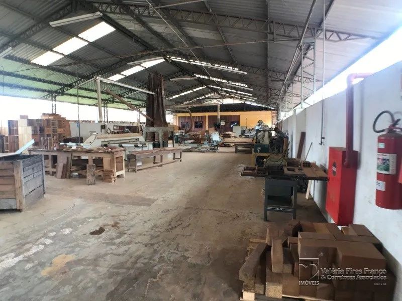 AMPLO TERRENO DE 28.000 M²!! - Foto 3