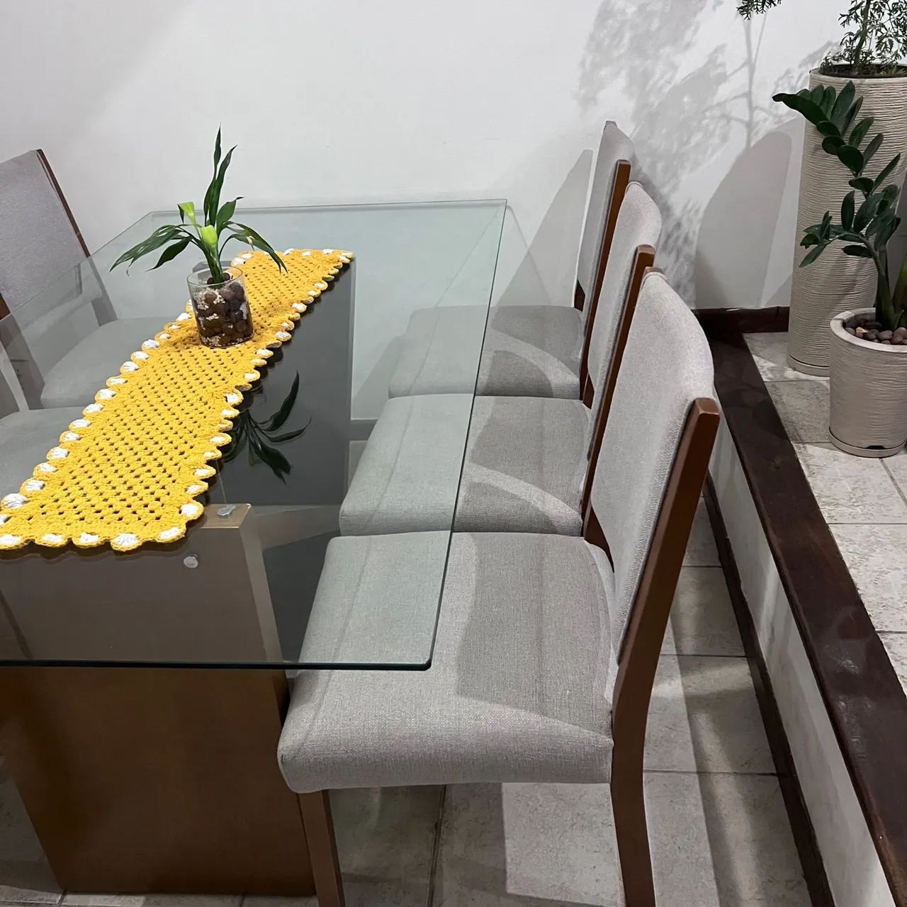 Mesa de Jantar com 6 cadeiras - Foto 2