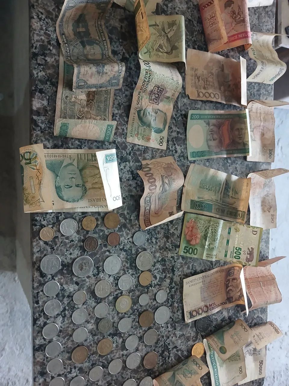 Moedas e notas antigas - Foto 3