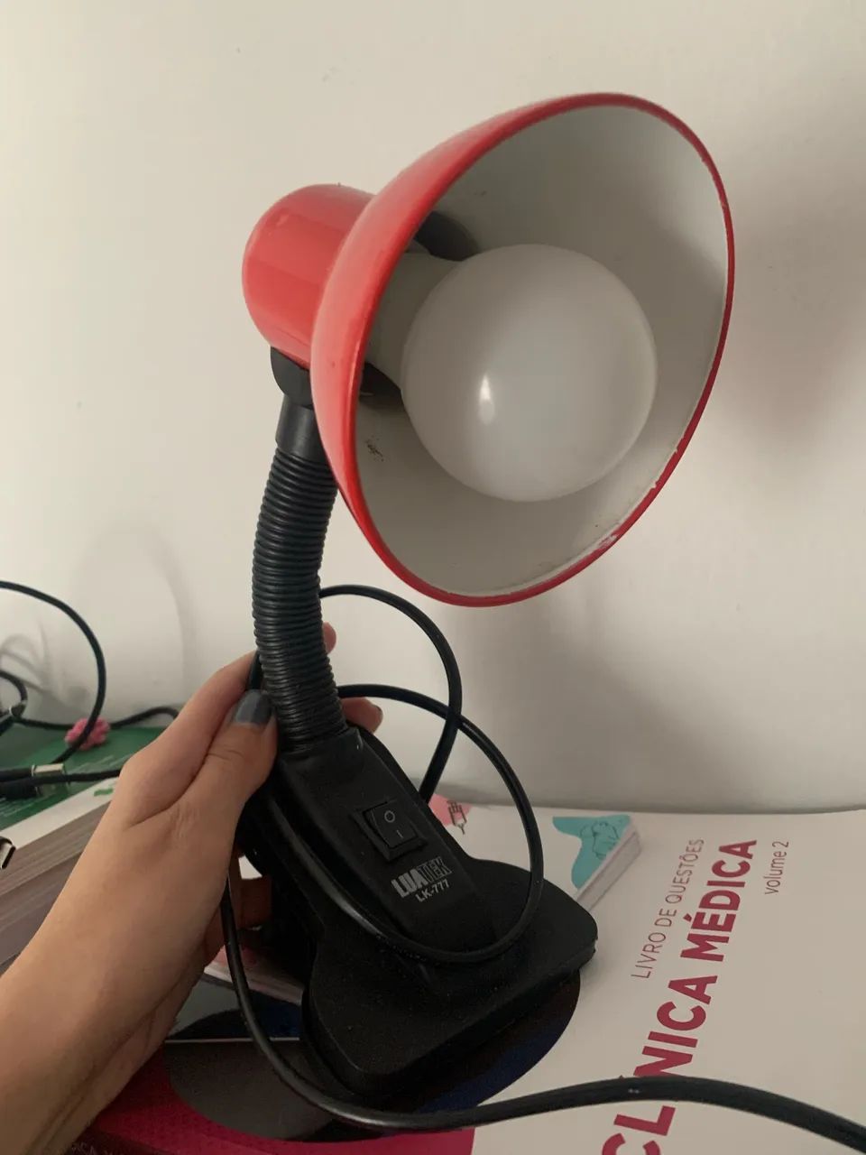 Vende-se Luminária para estudos  - Foto 2