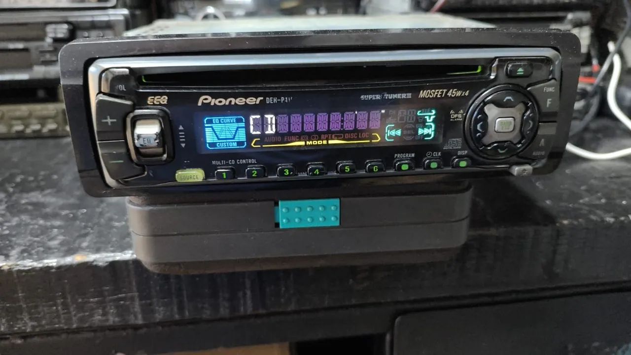 Rádio Pionner DEH P31 
