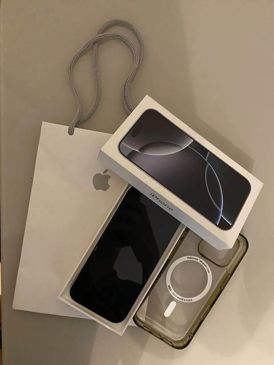 iPhone 16 Pro 128 GB excelente estado (não aceito trocas) - Foto 2