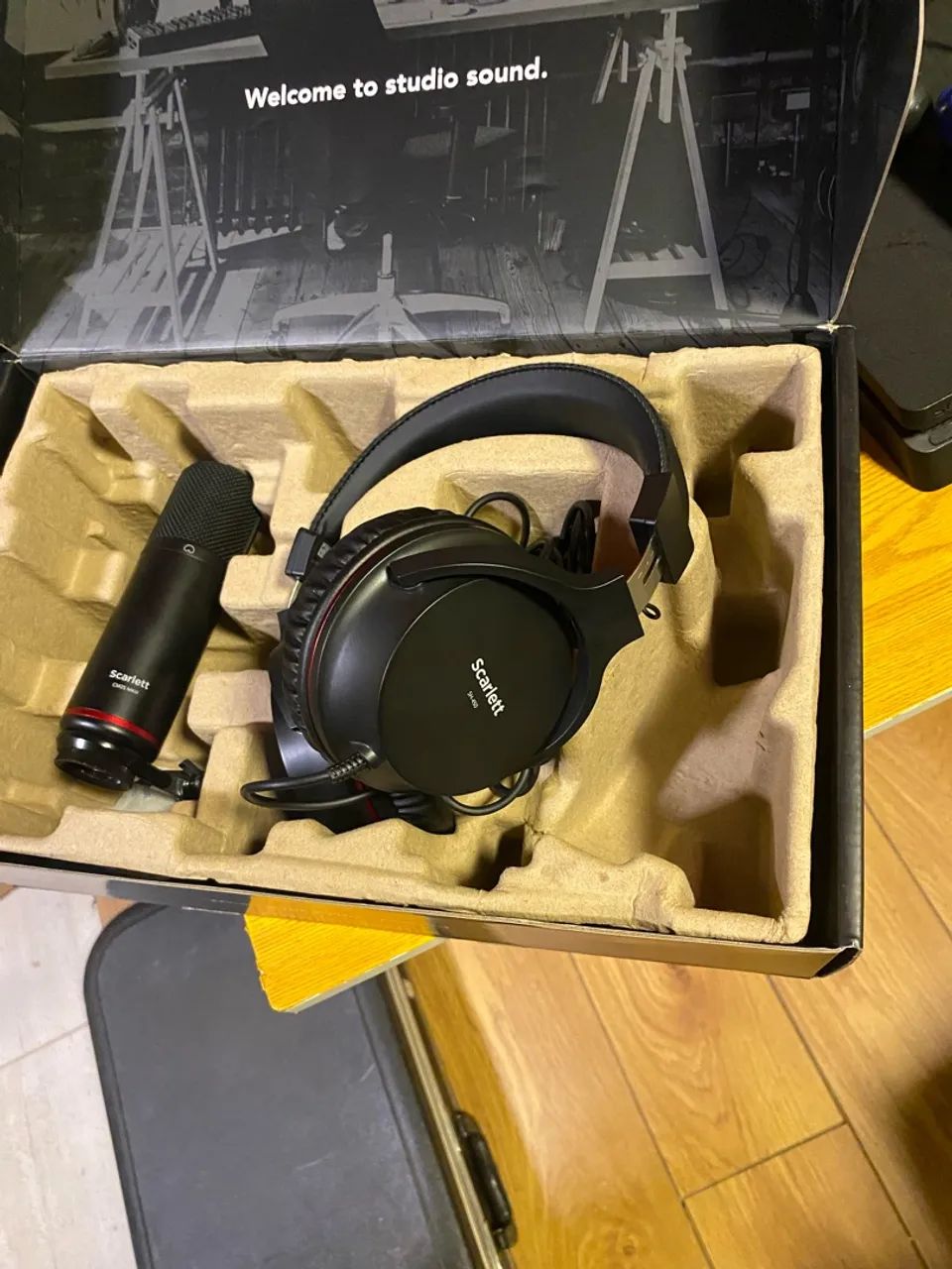 kit studio Focusrite 4 geração 