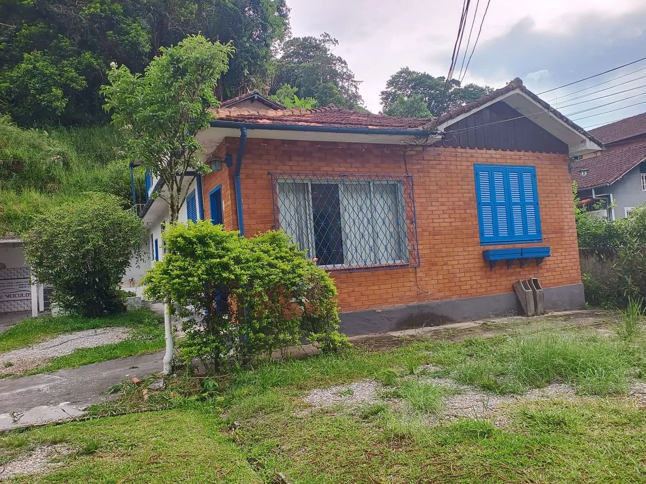 Alugo Bingen casa comercial