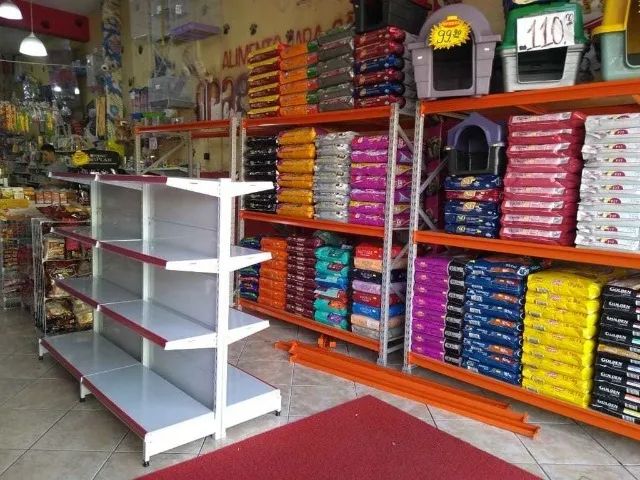 Prateleiras para pet shop casa de ração - Foto 2