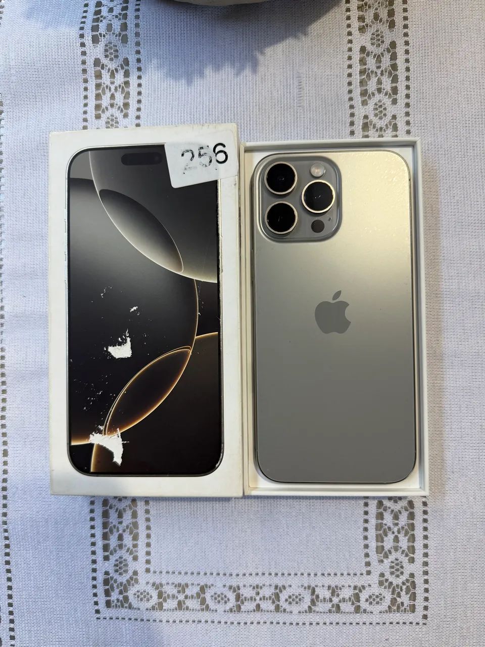 iPhone 16 Pro Max - 256GB  - Foto 2