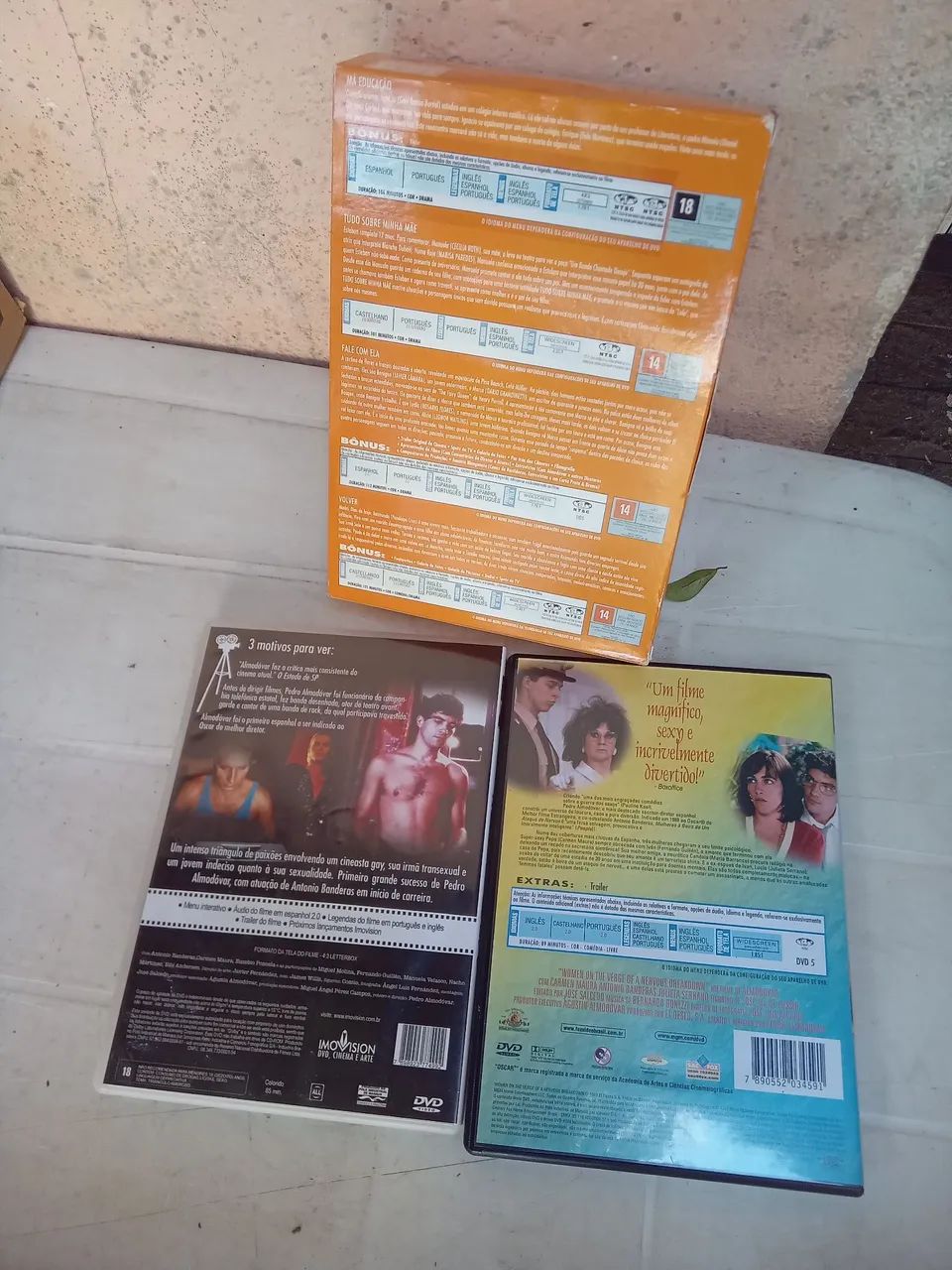 Coleção 6 DVDs filmes Almodovar - Foto 2