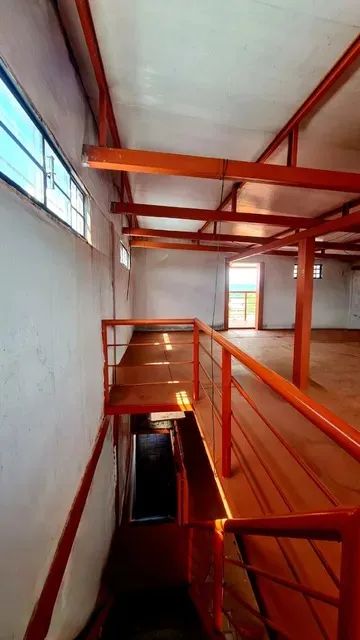 ? OPORTUNIDADE DE INVESTIMENTO  IMÓVEL COM GALPÃO + CASA + KITNET - Foto 5