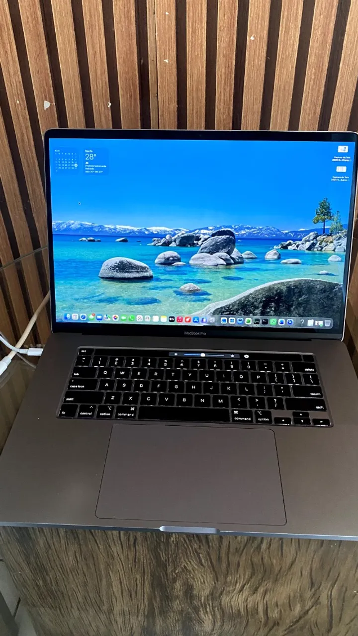 macbook pro i9 2019