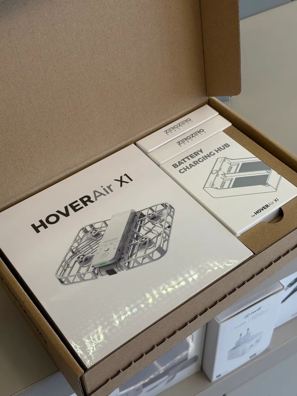 Drone HOVERAir X1 com câmera inteligente - Foto 4