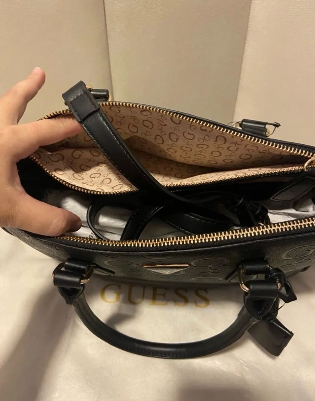 Bolsa em couro original Guess  - Foto 3