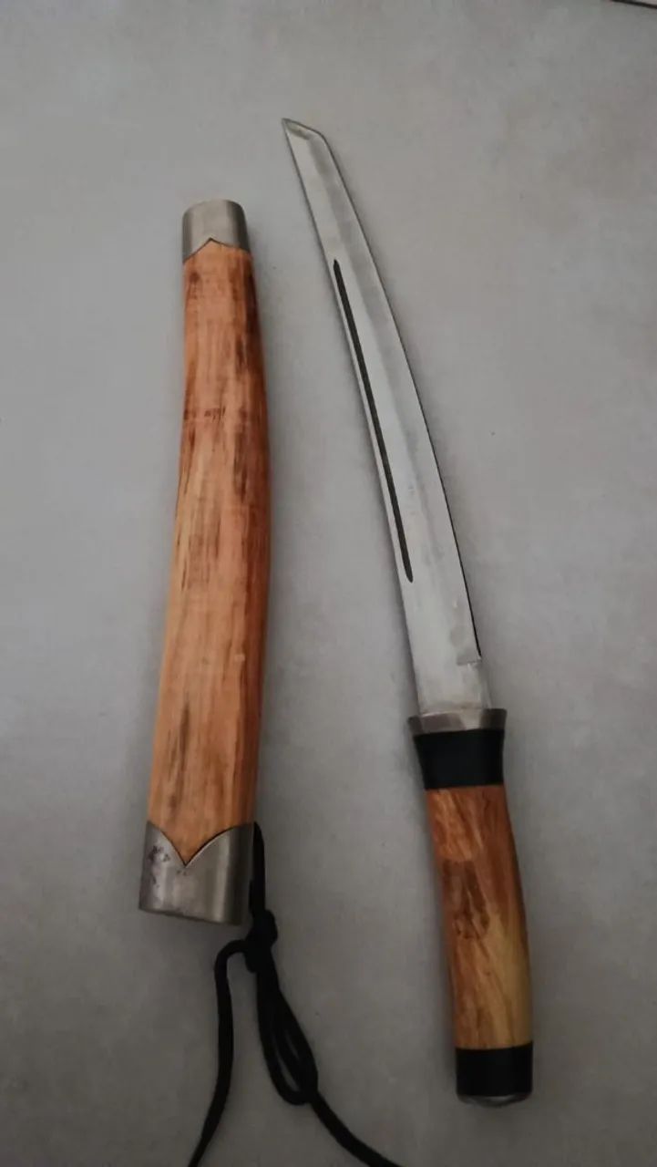 Adagas decorativas