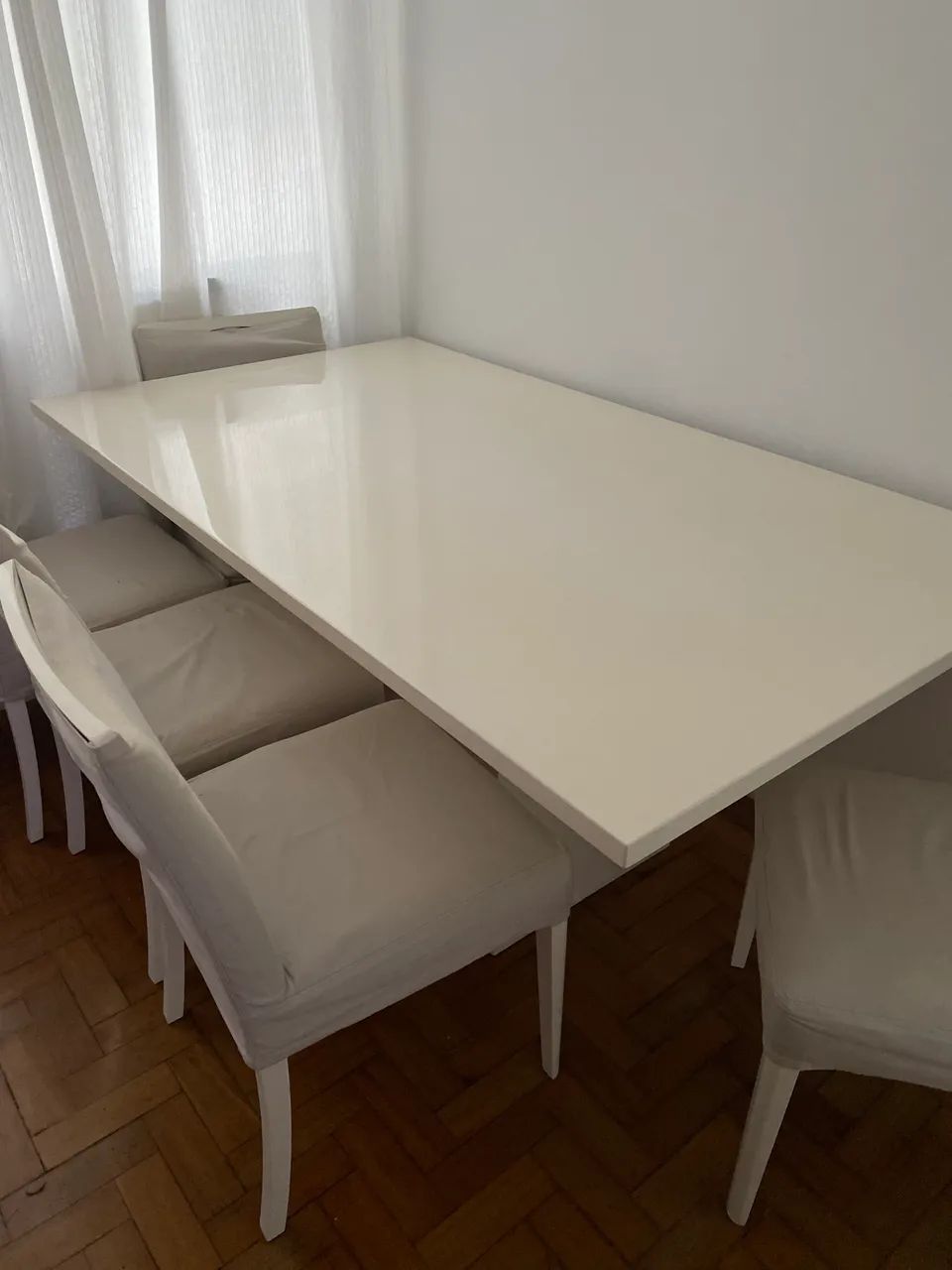 Mesa de jantar com 06 carteiras branca de laca  - Foto 5