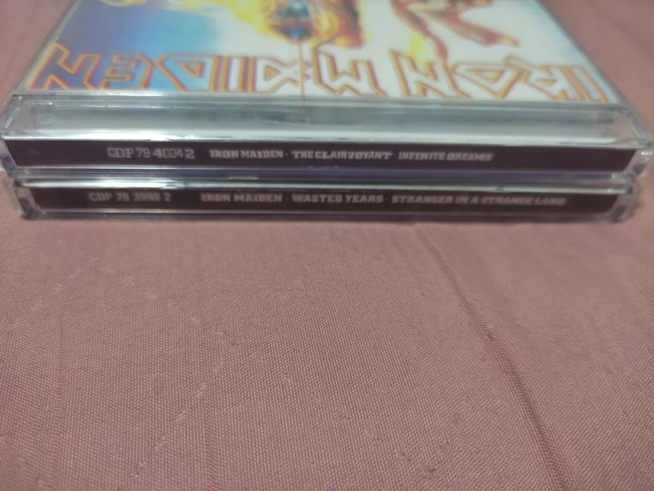 Iron Maiden - singles "Leia o anúncio"  - Foto 2