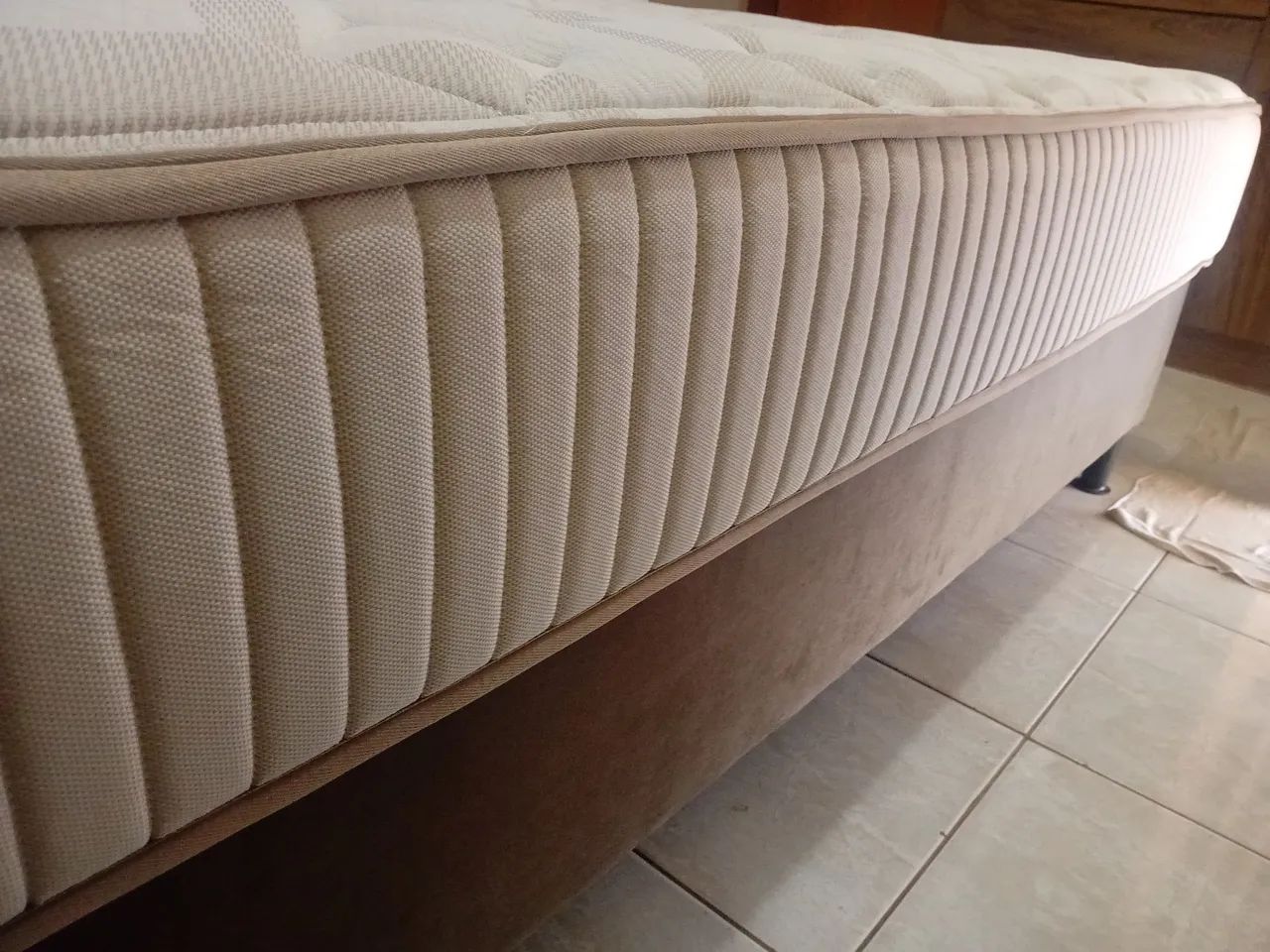 Cama Sealy MIAMI Molas ensacadas - Foto 3