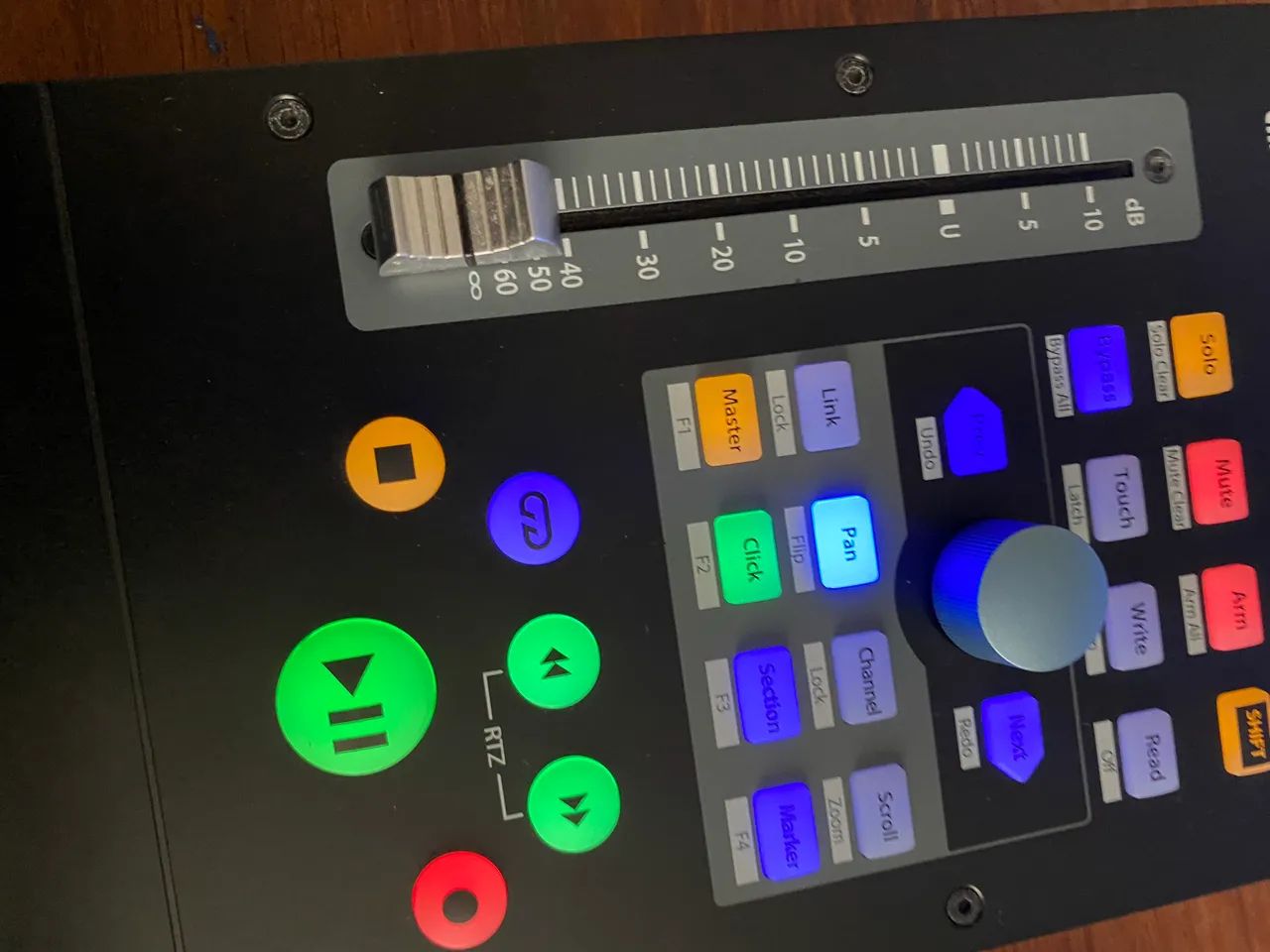 Faderport Presonus V2