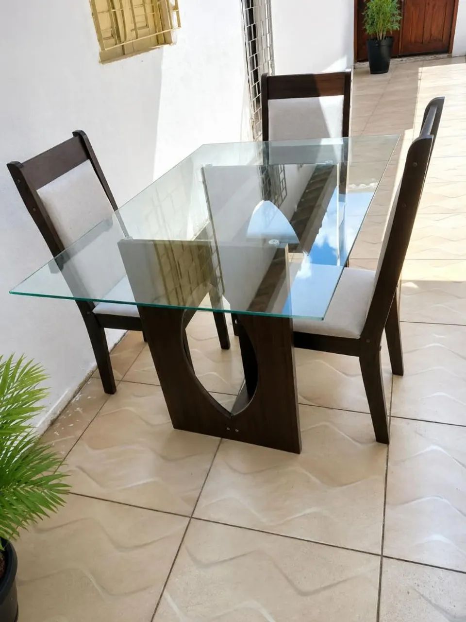 Mesa com tampo de vidro - Frete incluso  - Foto 4