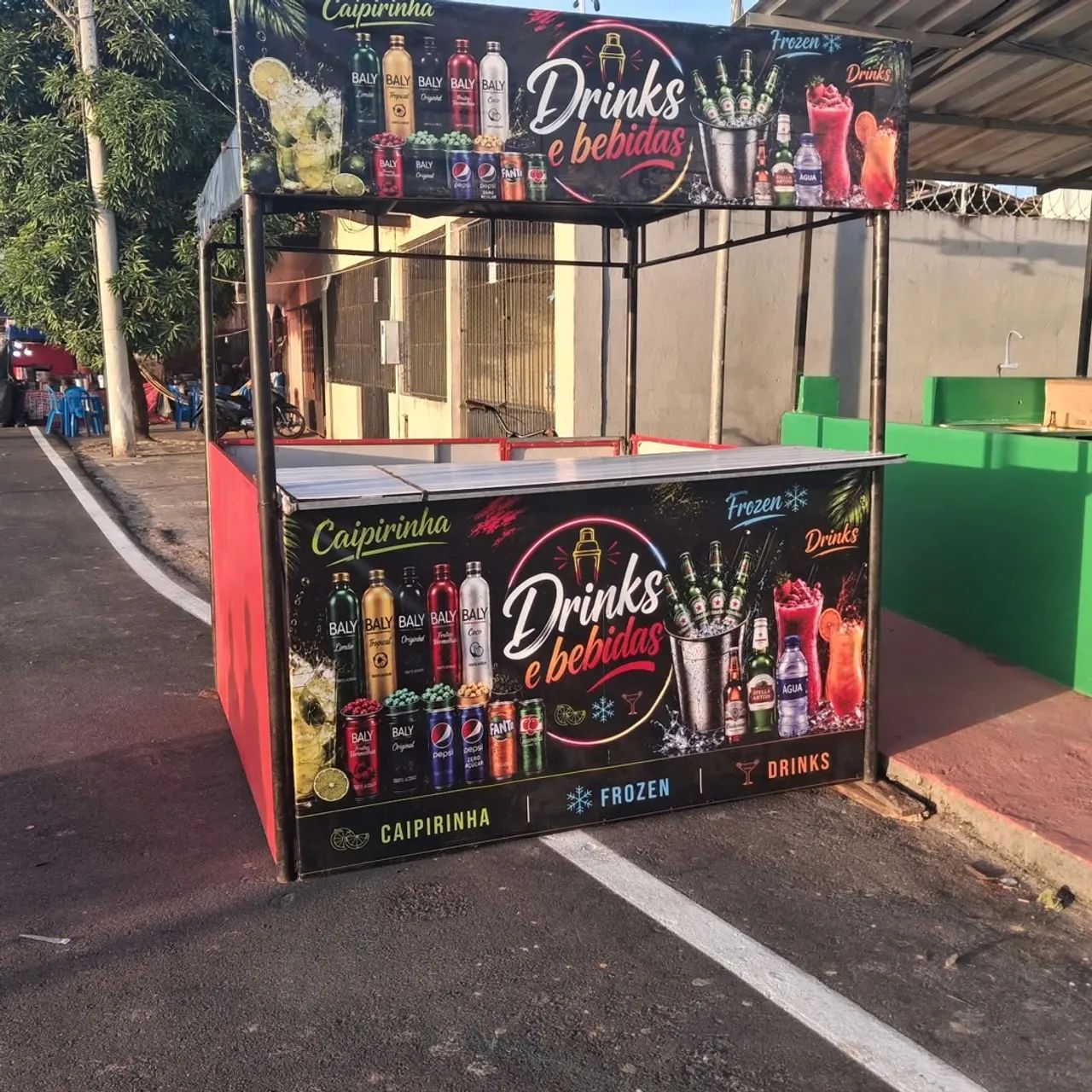 Vendo barraca de bebidas