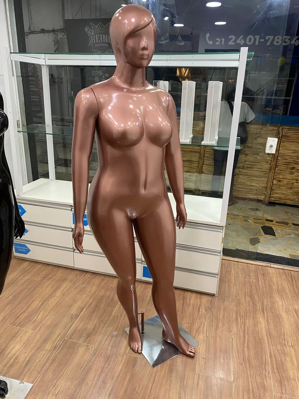Manequins Feminino Estado de novo! 