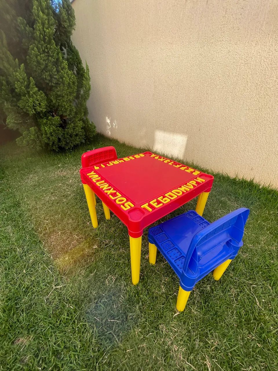 Mesa infantil