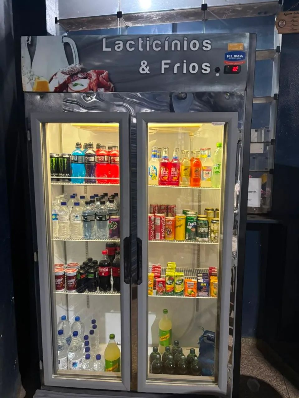 Expositor refrigerado klima