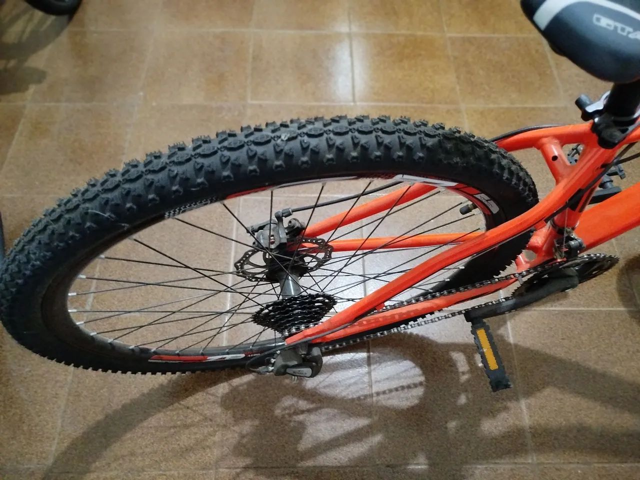 Bicicleta semi nova  - Foto 3