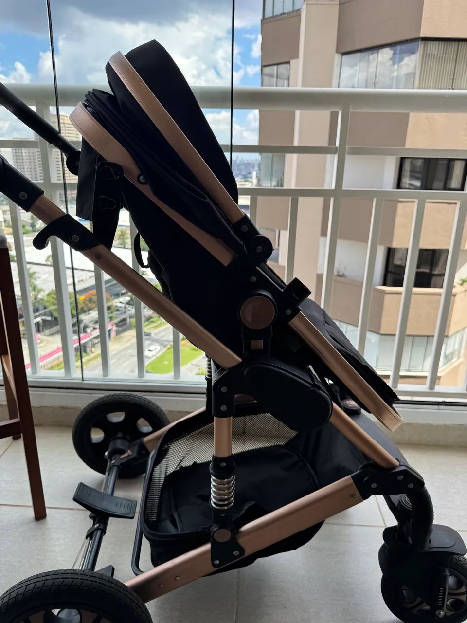 Carrinho de bebê+ bebê conforto - Foto 5