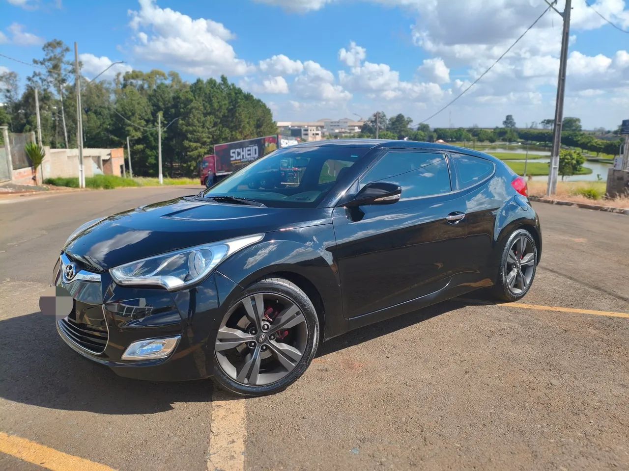 Hyundai Veloster 2013