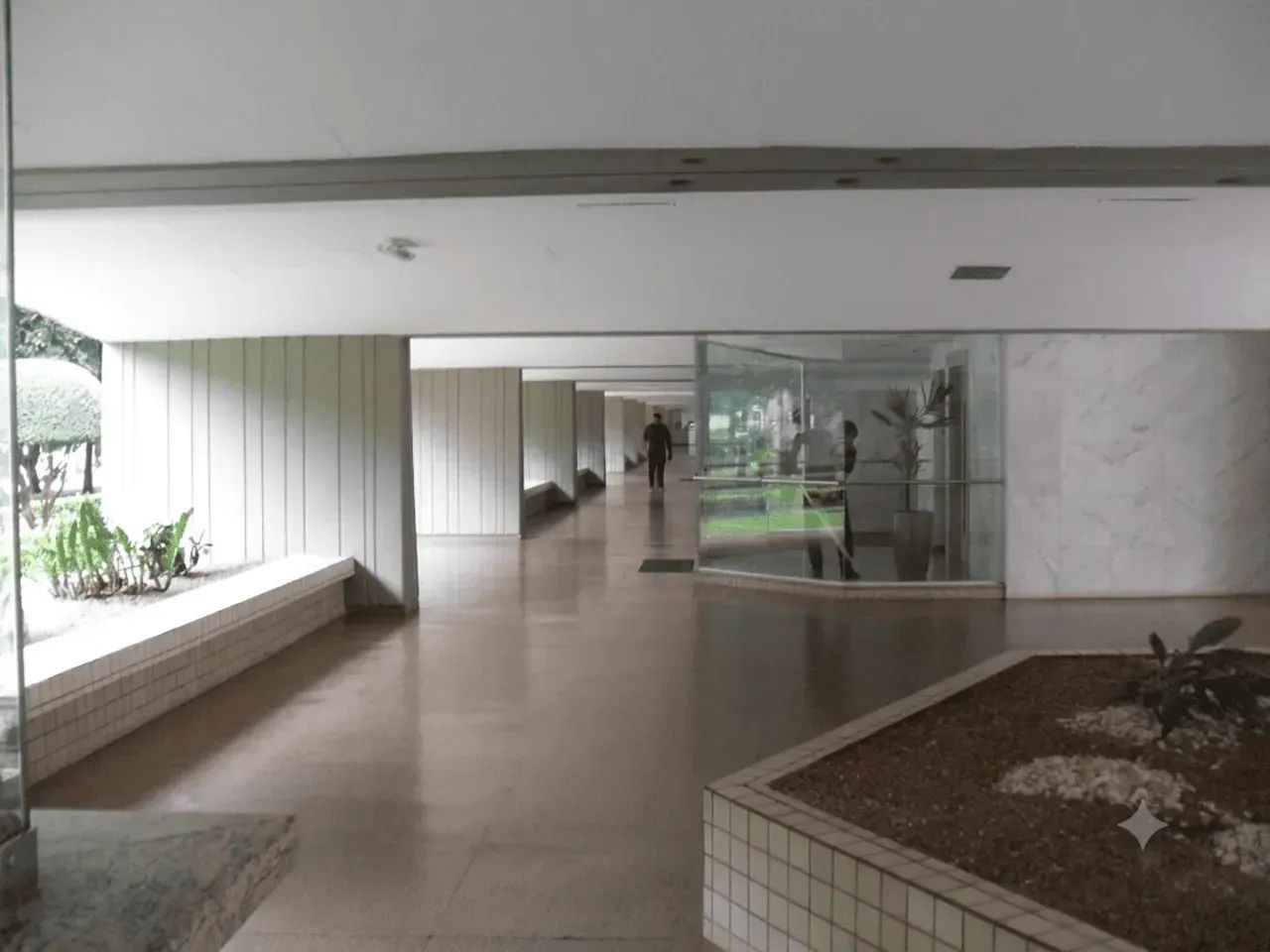 APARTAMENTO DE 3 QUARTOS COM SUÍTE E GARAGEM - Foto 3