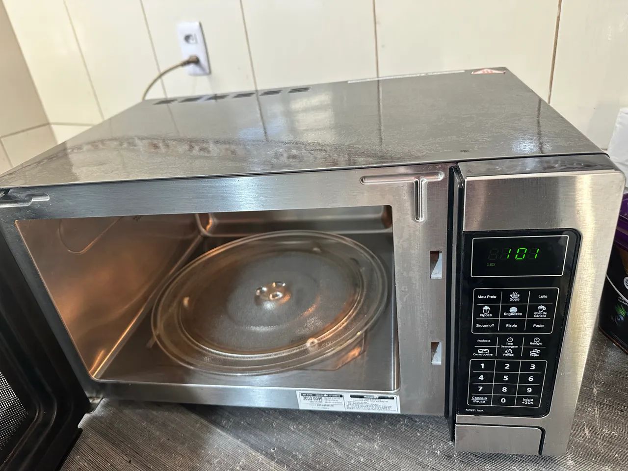 Microondas Philco preto com inox 32L - Foto 5