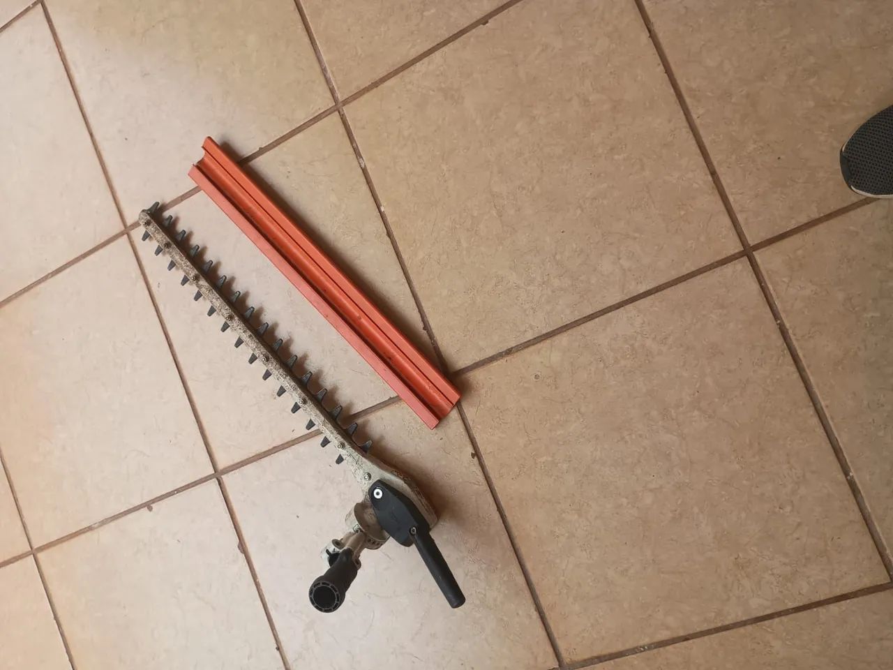 Roçadeiras , ponteira e serra - Foto 2