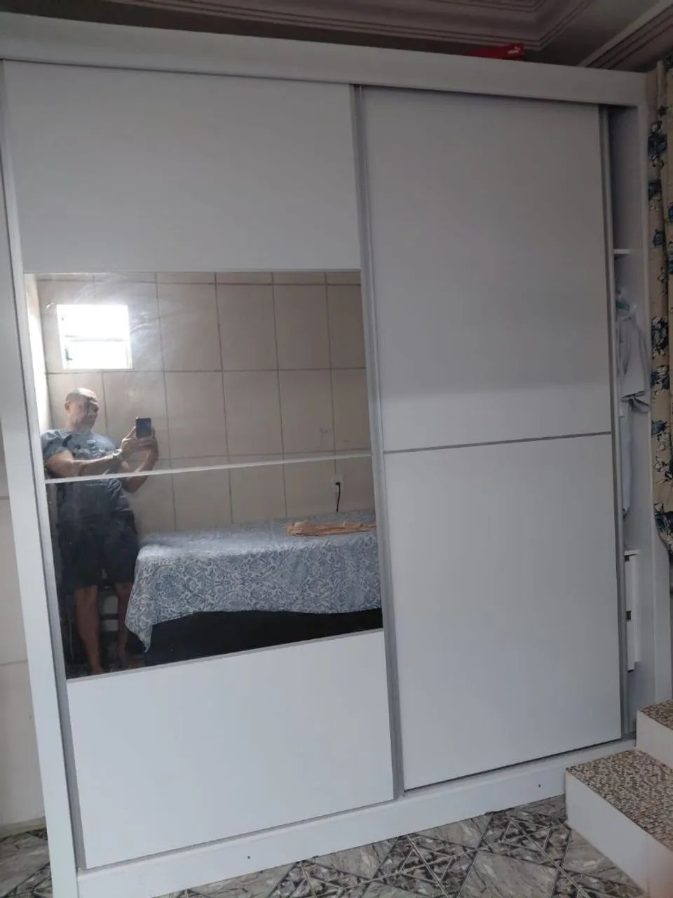 Vende guarda roupa casal 